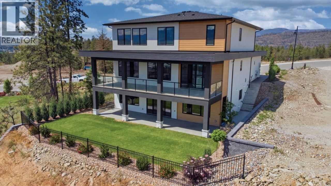 615 Kingswood Terrace