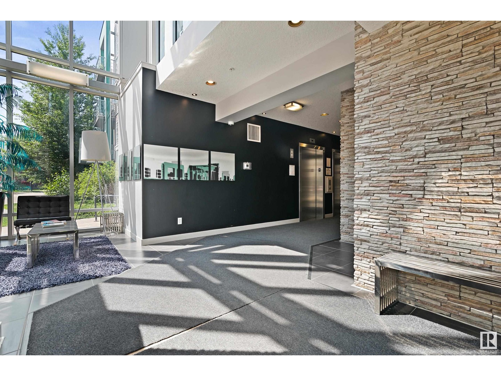 ##115 2588 Anderson WY SW