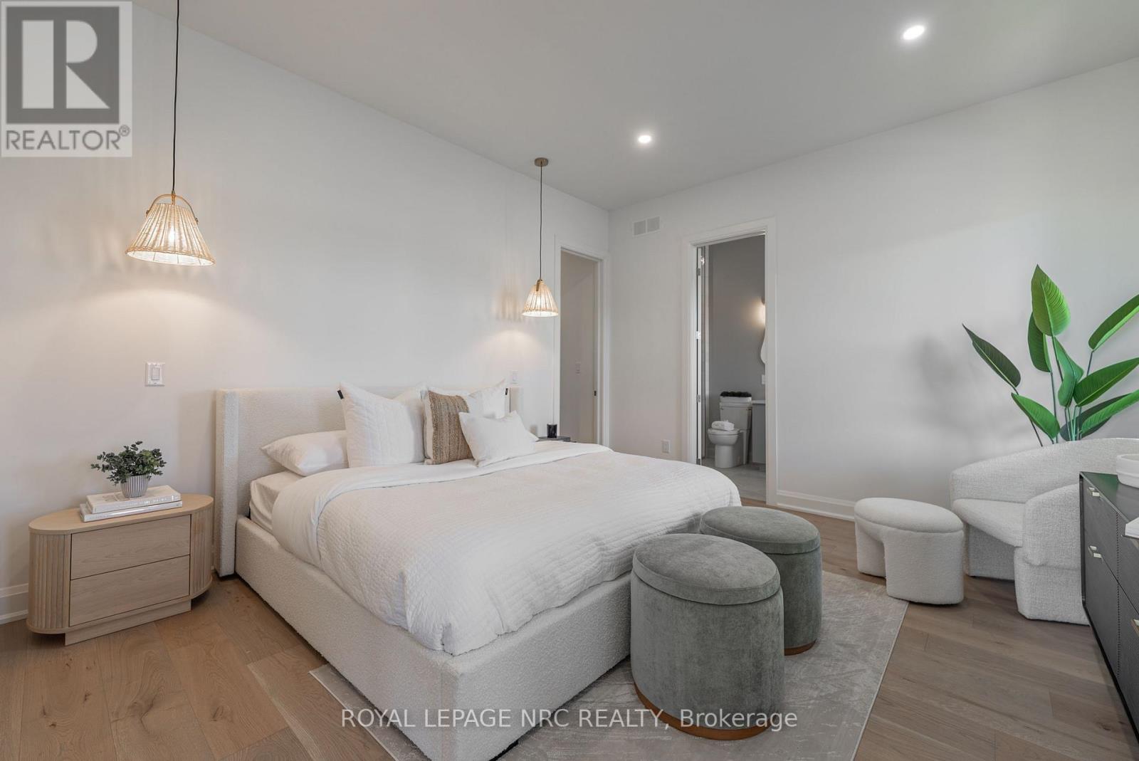 LOT 13 MISSISSAUGA AVENUE