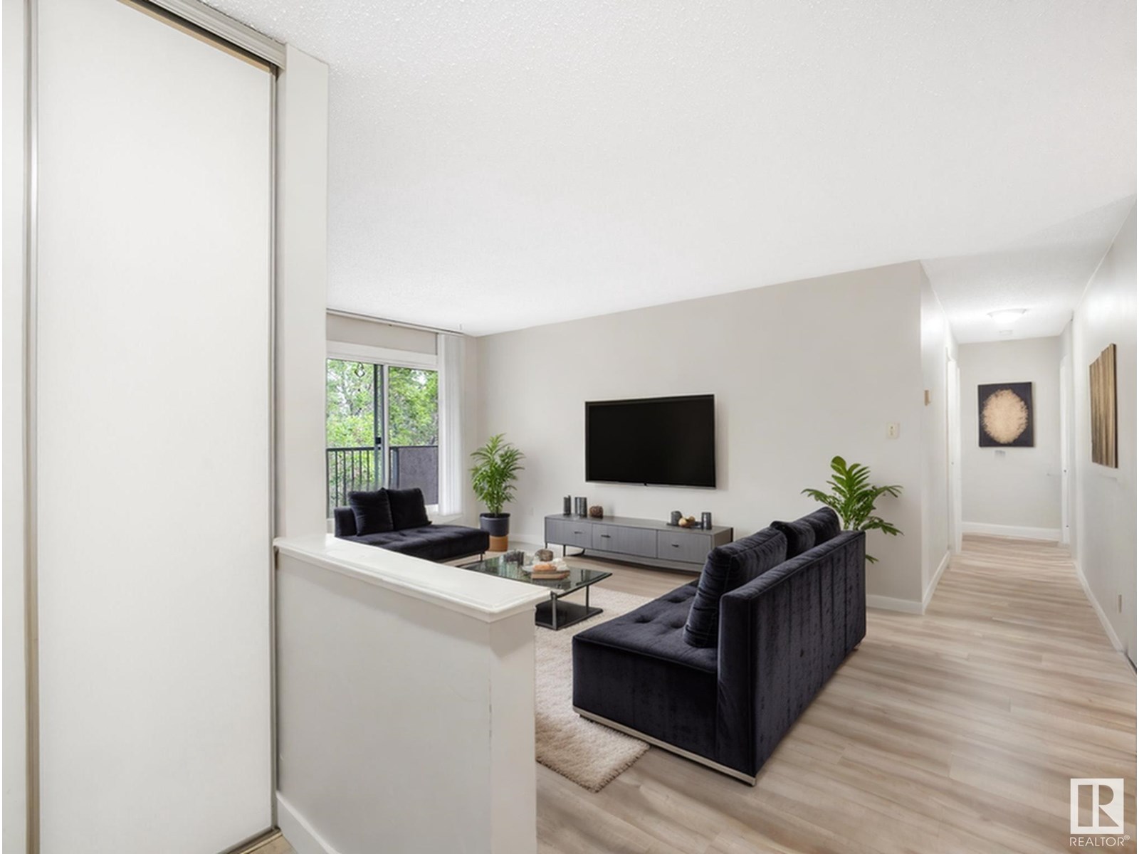 #305 45 AKINS DR