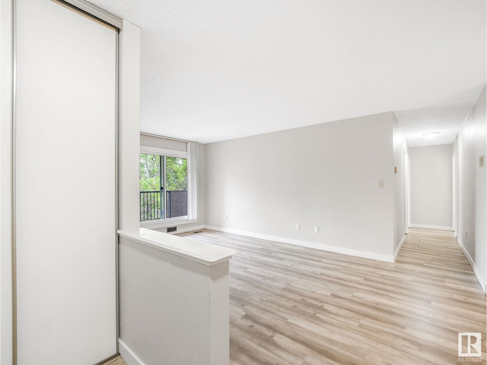 #305 45 AKINS DR