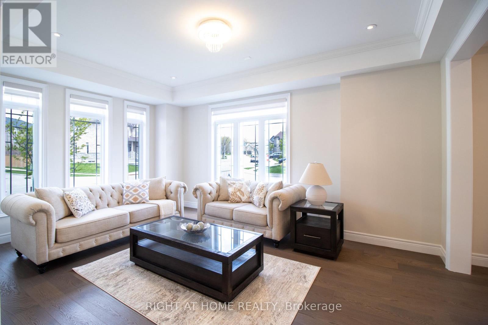 779 SNOWBERRY COURT