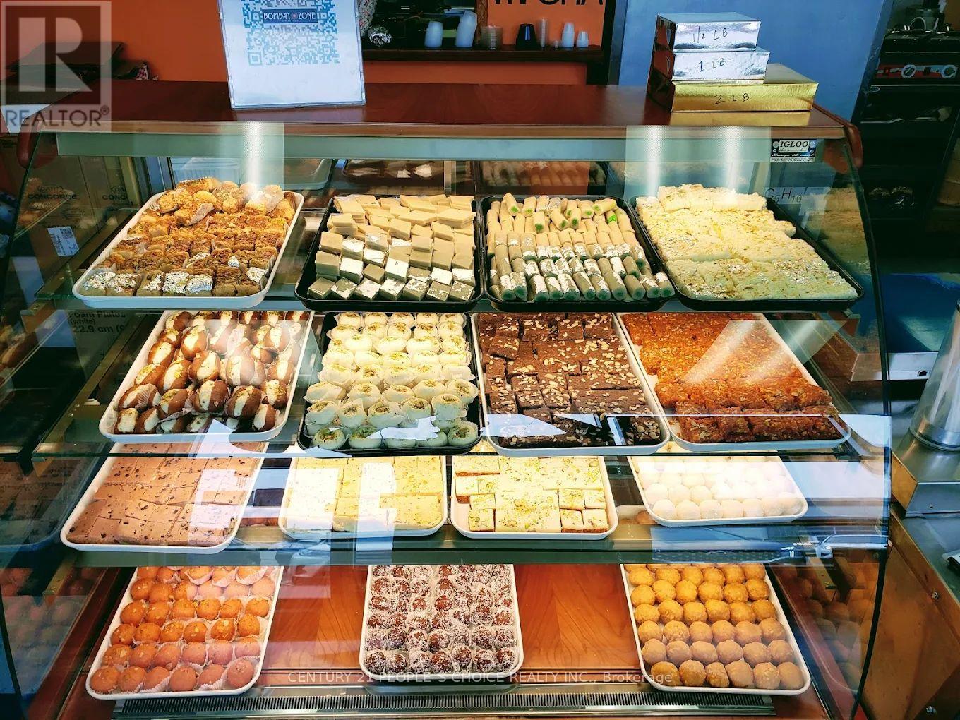 3 - 2030 ELLESMERE ROAD