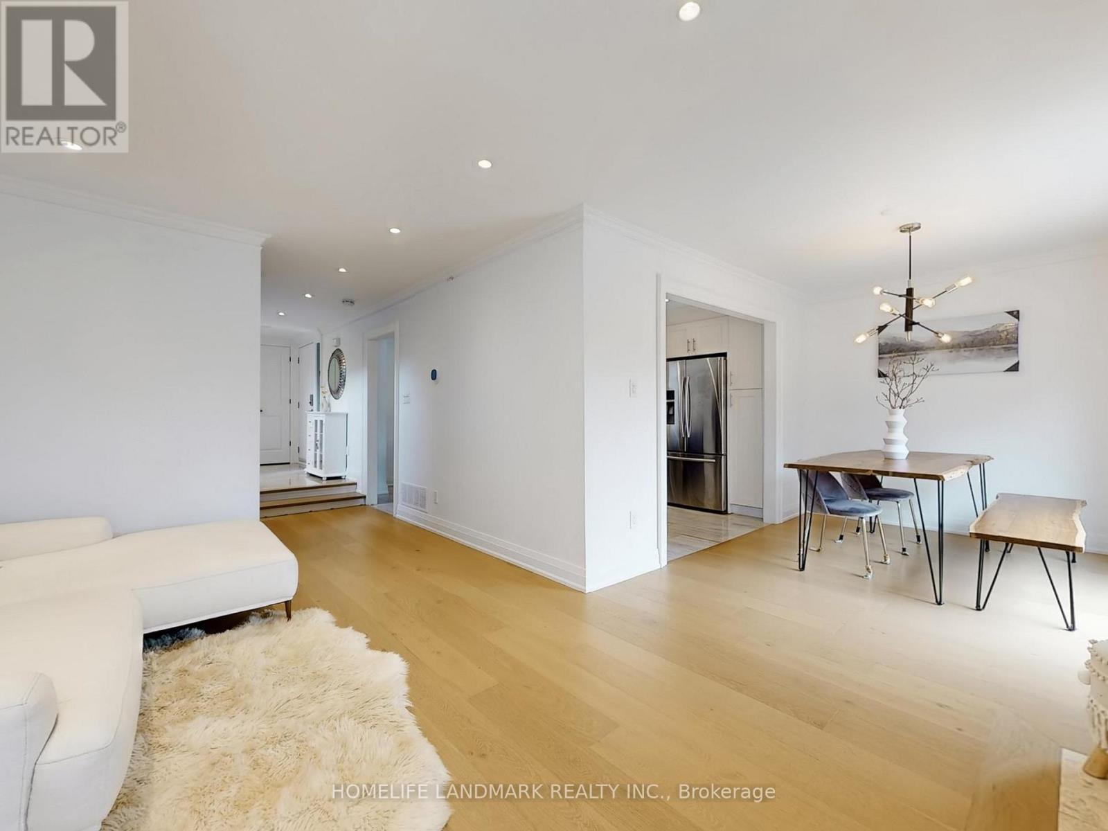 168 KINGSBRIDGE GARDEN CIRCLE