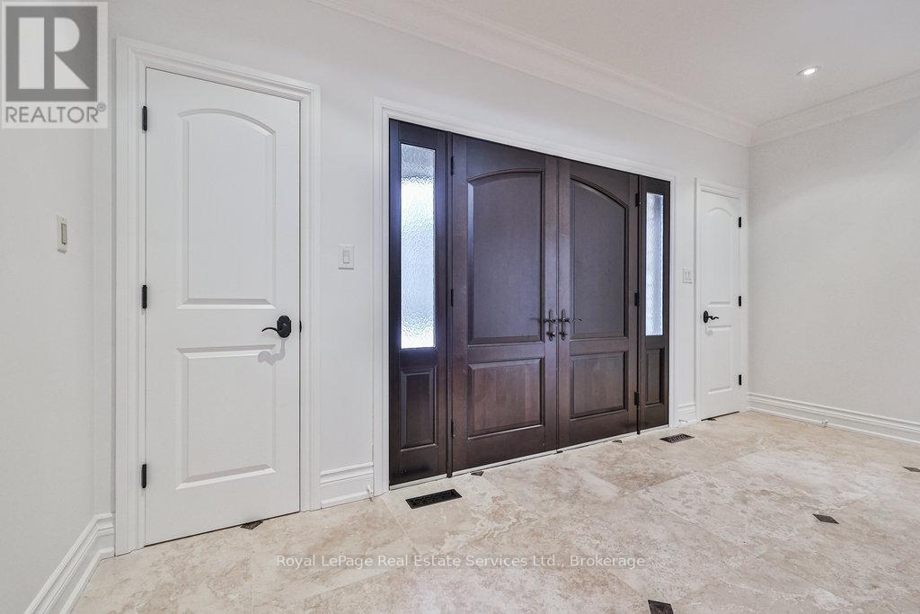 24 RAYMAR PLACE