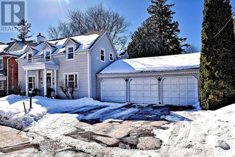 88 WELLS STREET Aurora (Aurora Village) ON L4G1T1