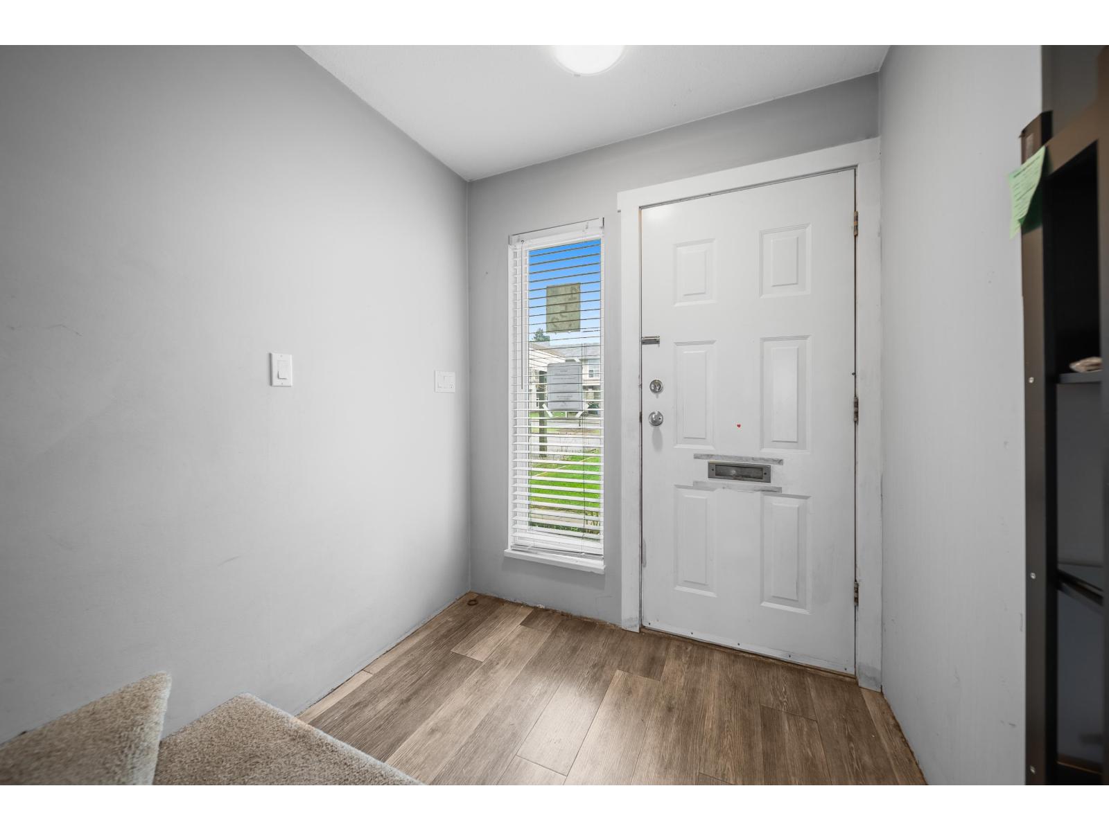 152 32550 MACLURE ROAD