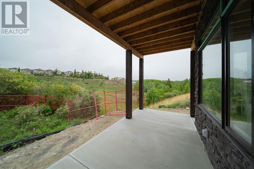 98 Royal Elm Green NW