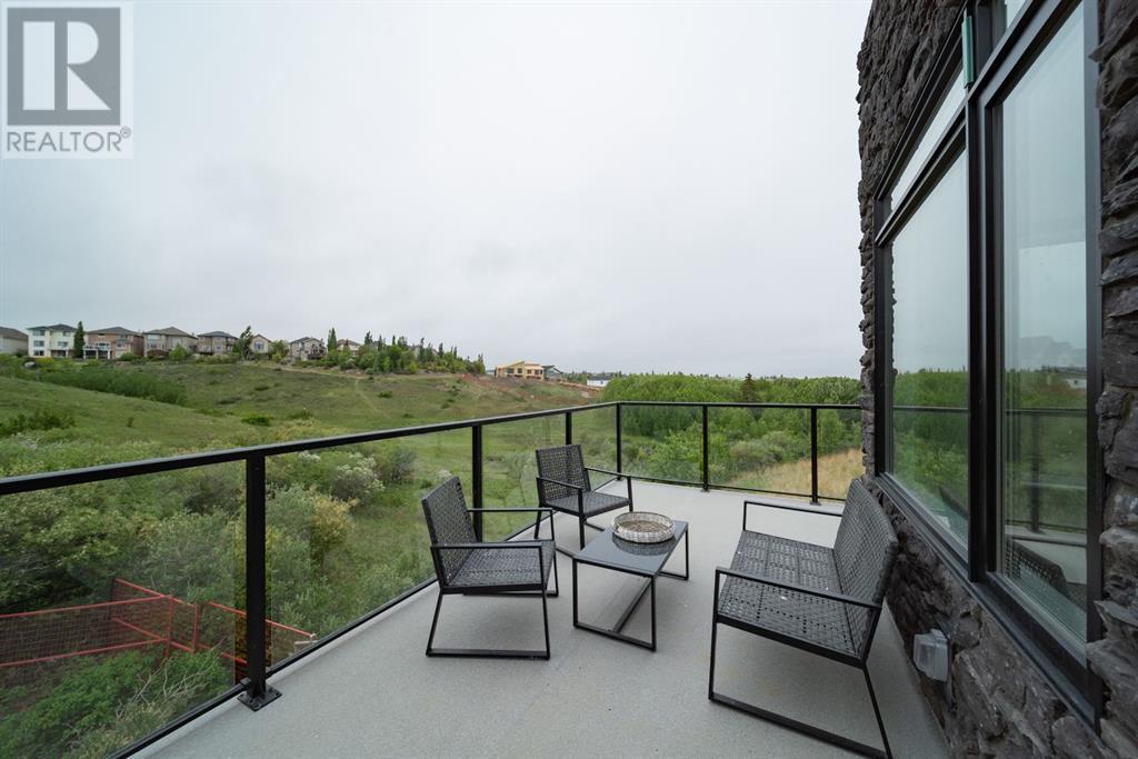 98 Royal Elm Green NW