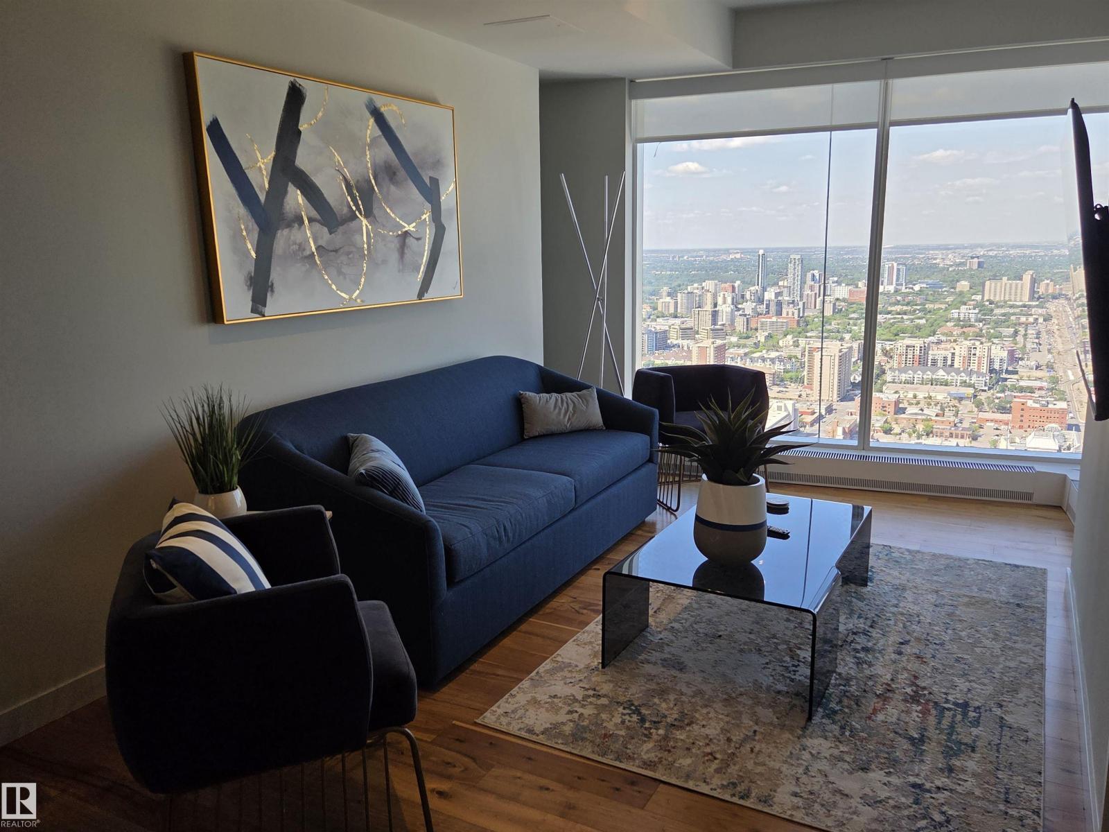 #4207 10360 102 ST NW NW