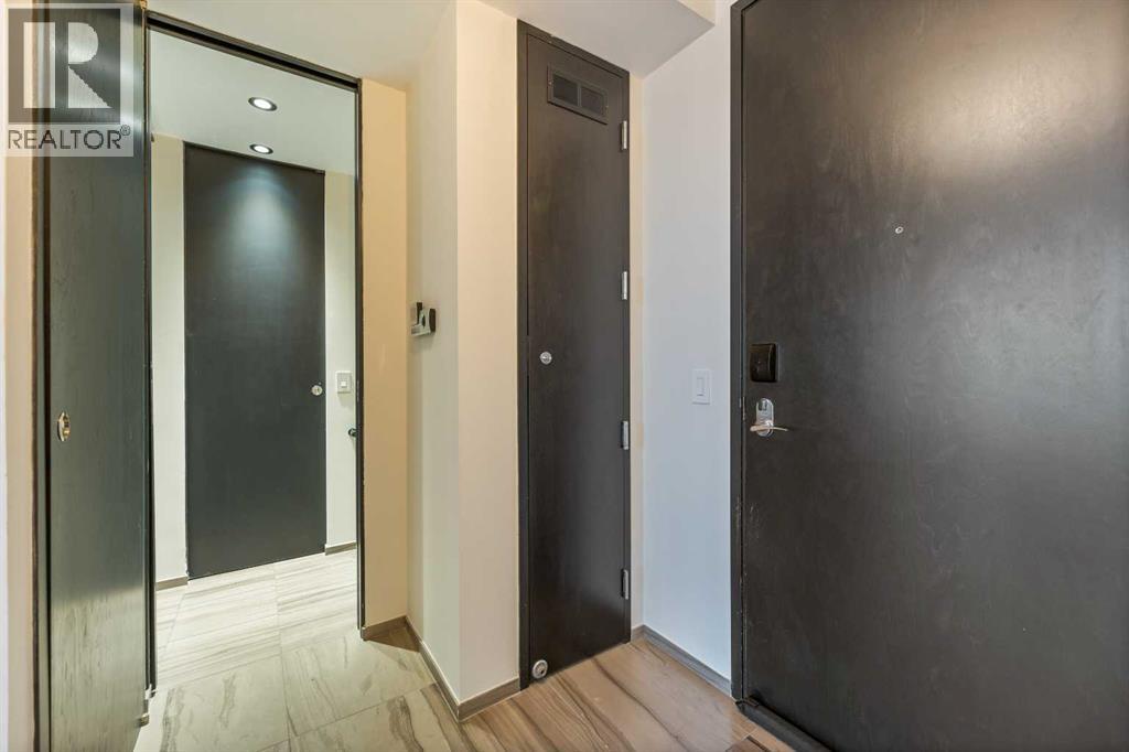 1706, 108 9 Avenue SW