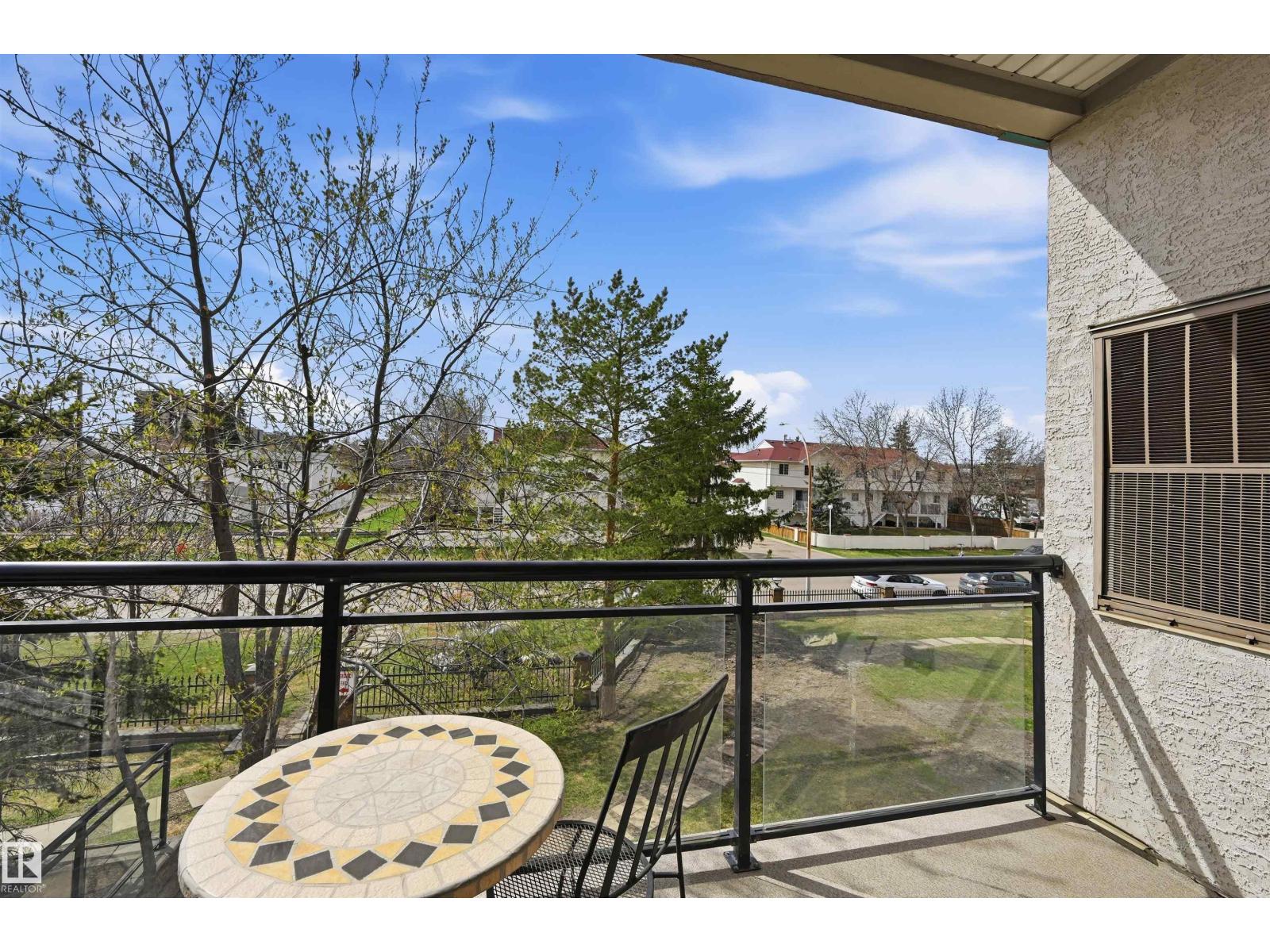 #248 4827 104A ST NW
