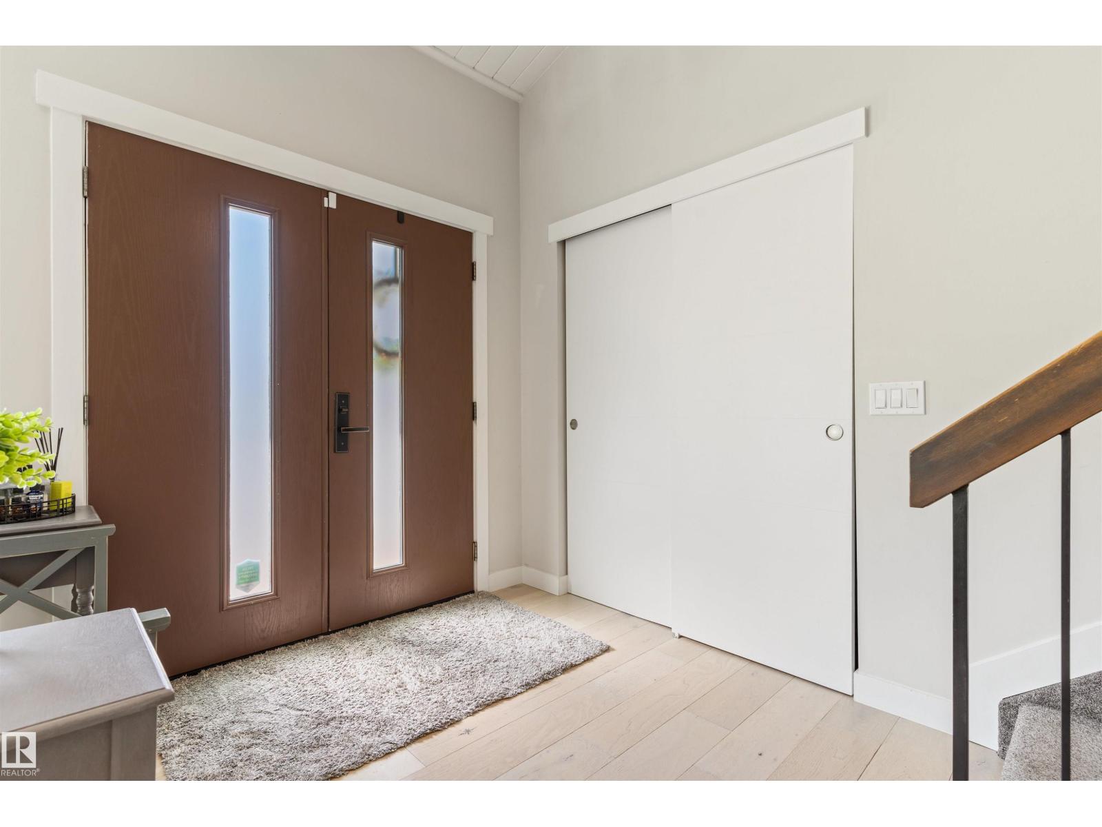 11422 32 AV NW