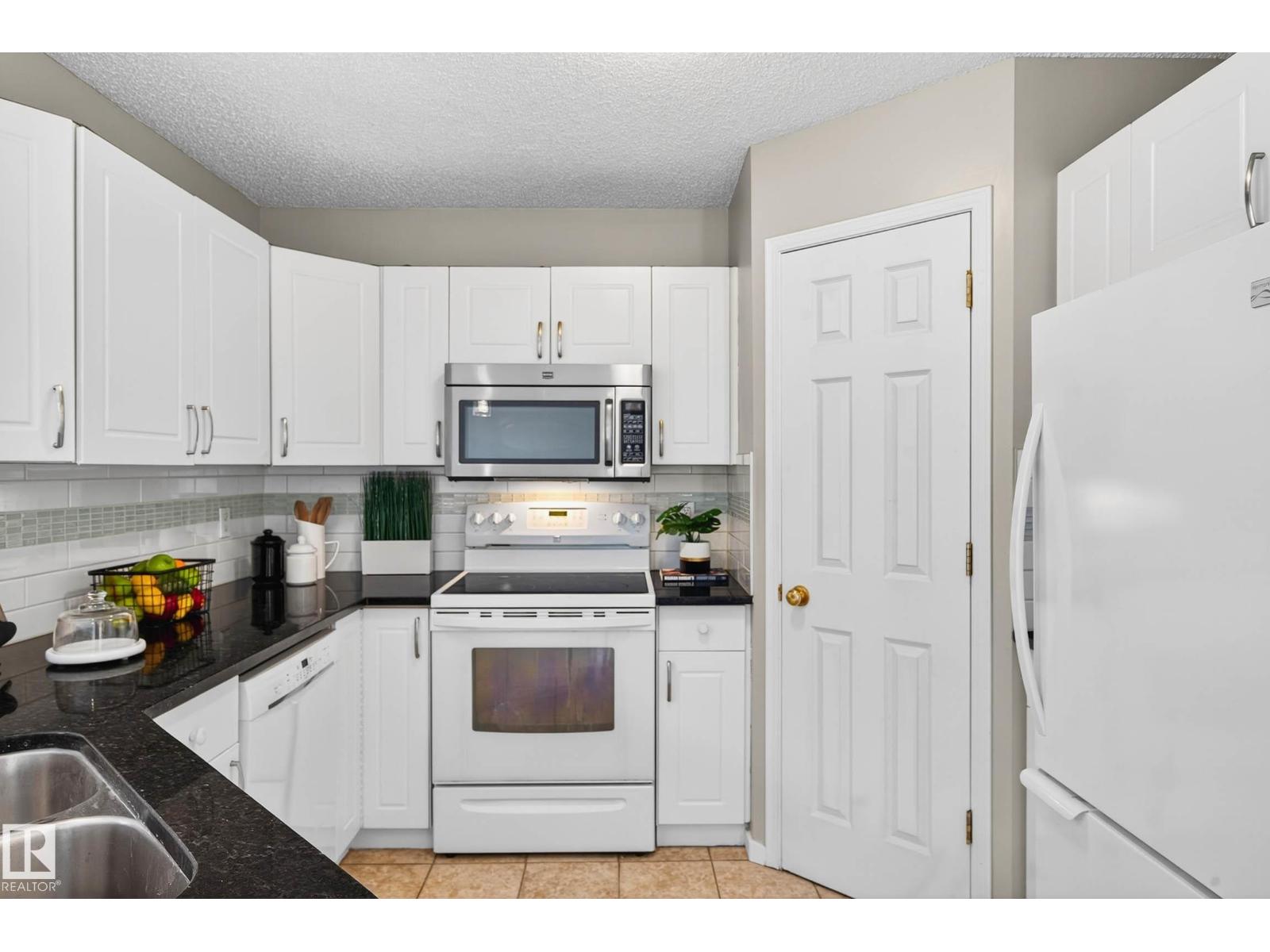 1338 GRANT WY NW