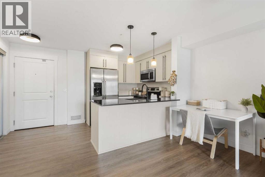 3107, 11 Mahogany Row SE