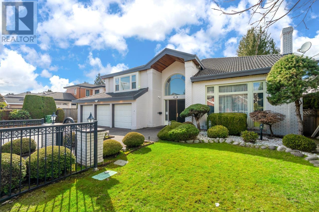 8831 FOSTER ROAD