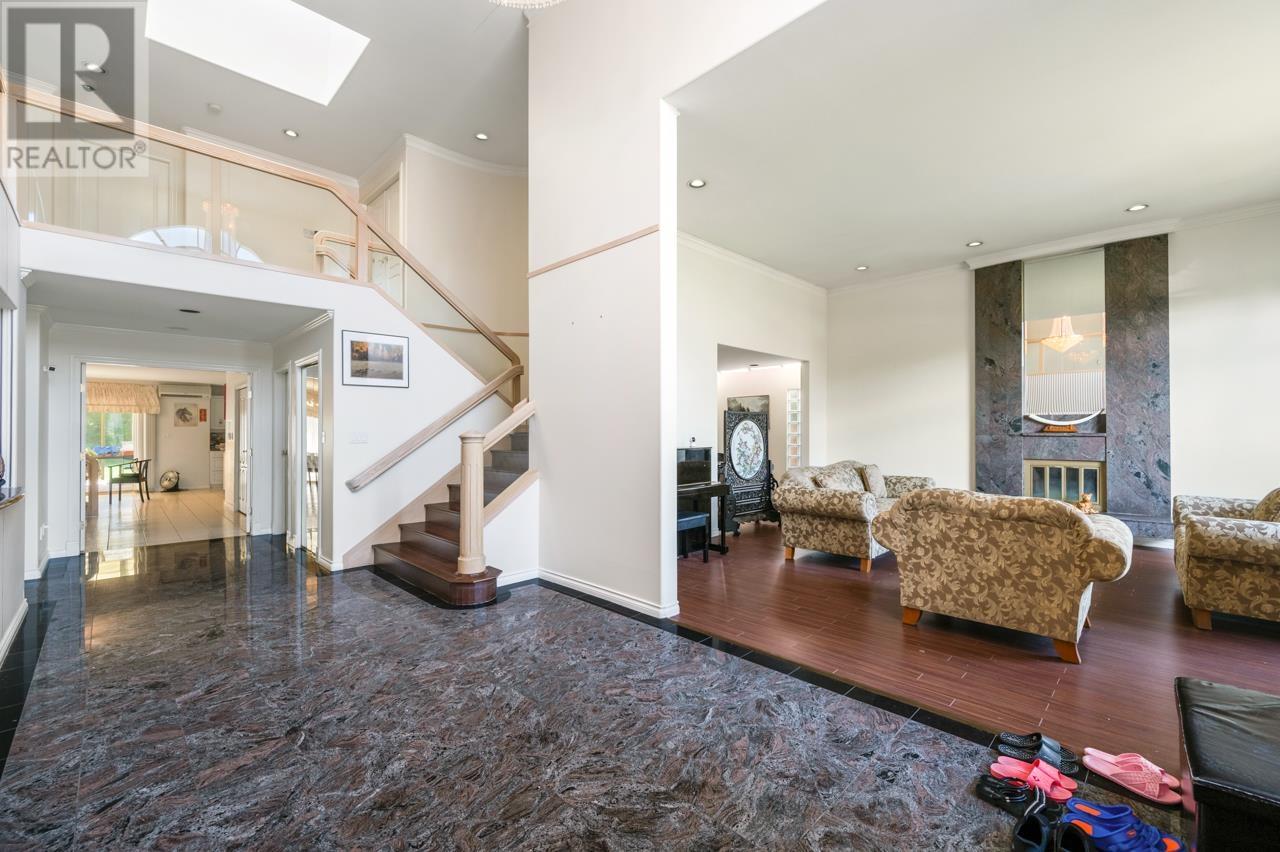 8831 FOSTER ROAD