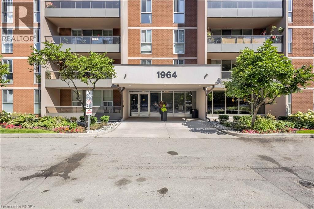 1964 MAIN Street W Unit# 507