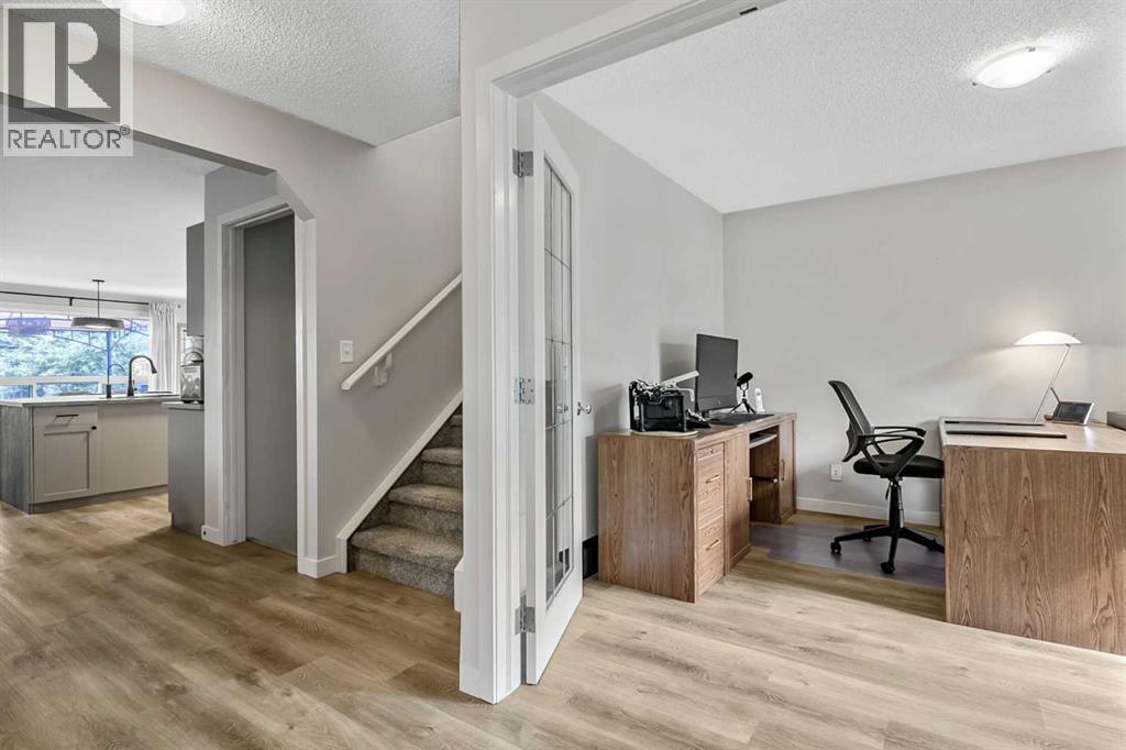 87 ELGIN Drive