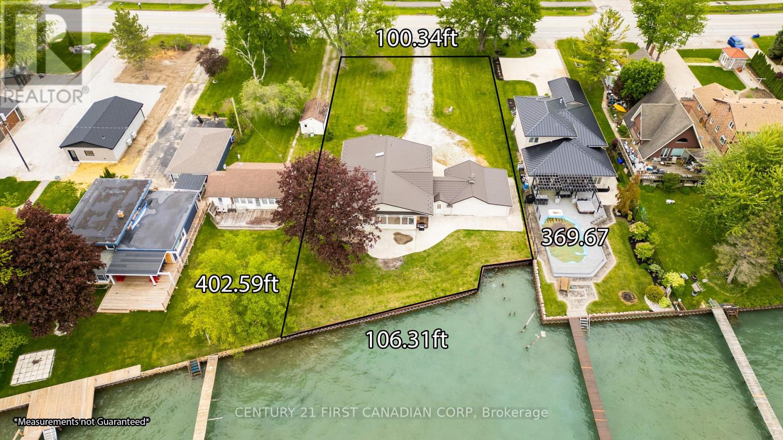 3877 ST CLAIR PARKWAY
