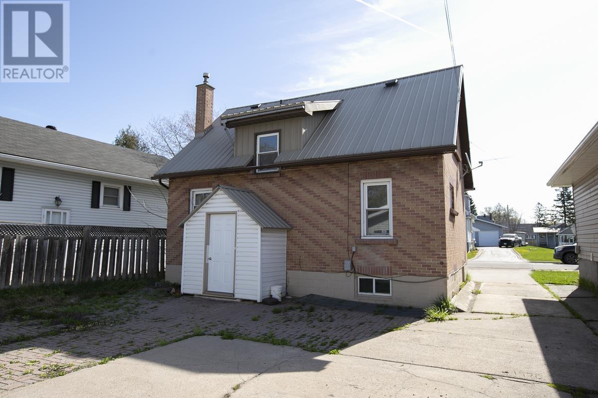 Homes for Sale Sault Ste. Marie 327 Franklin ST