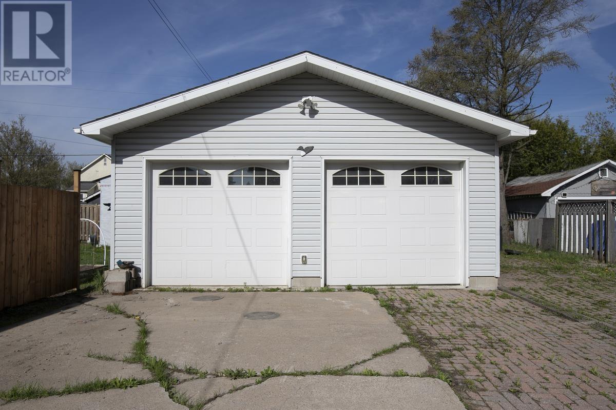 Homes for Sale Sault Ste. Marie 327 Franklin ST