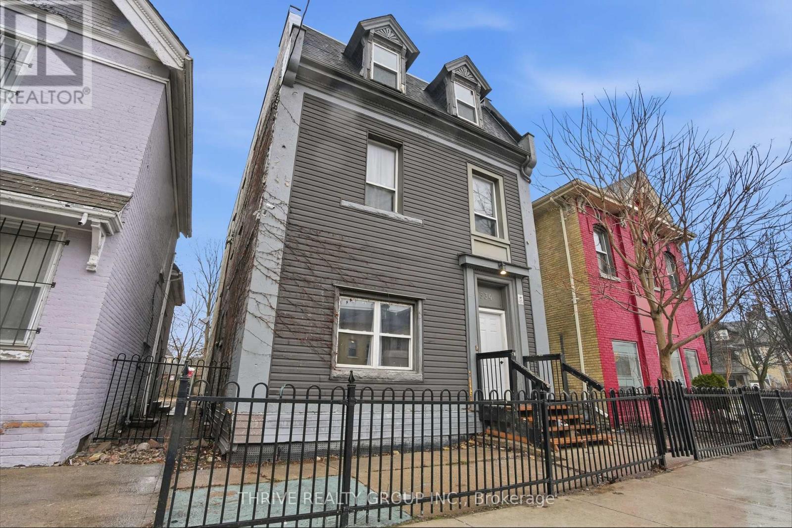 532-538 DUNDAS STREET