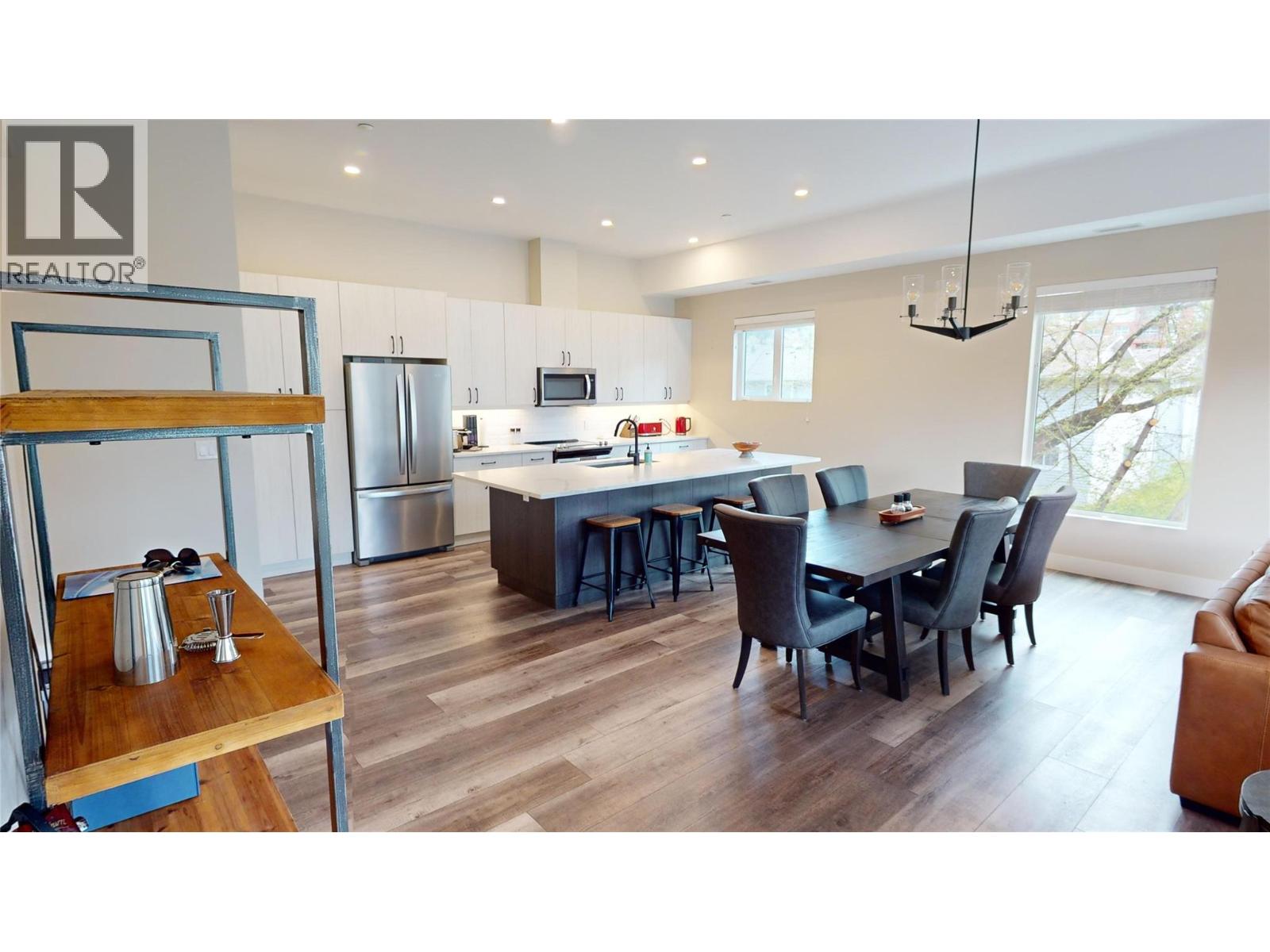 3313 Wilson Street Unit# 213