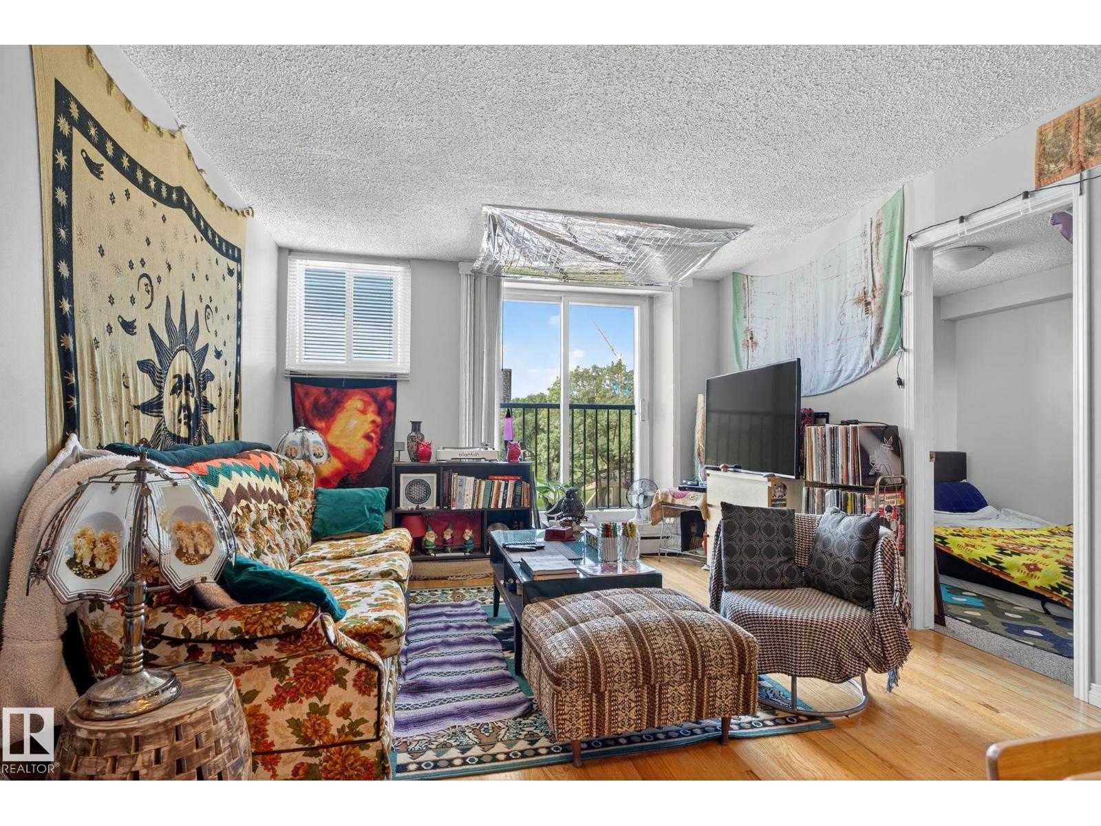 #410 9730 106 ST NW