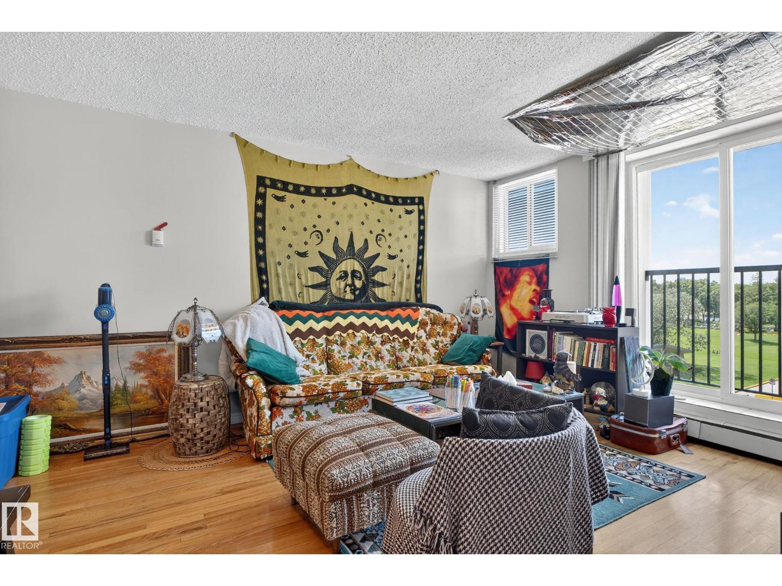 #410 9730 106 ST NW