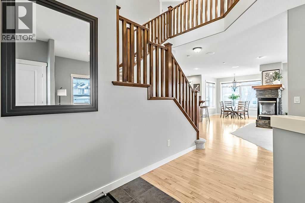 87 Chaparral Grove SE