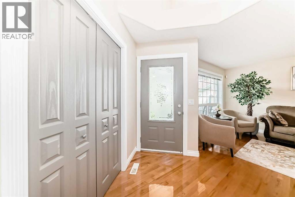 146 Scenic View Close