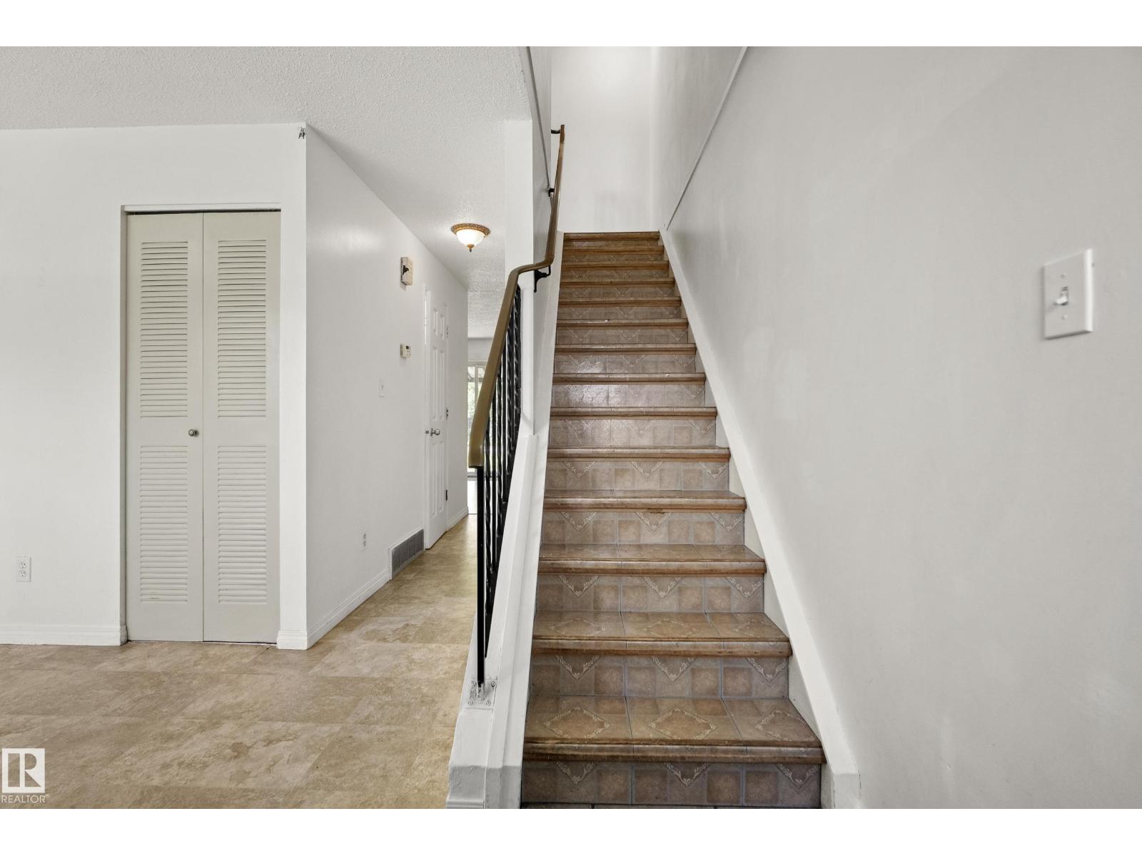 72 STIRLING RD NW