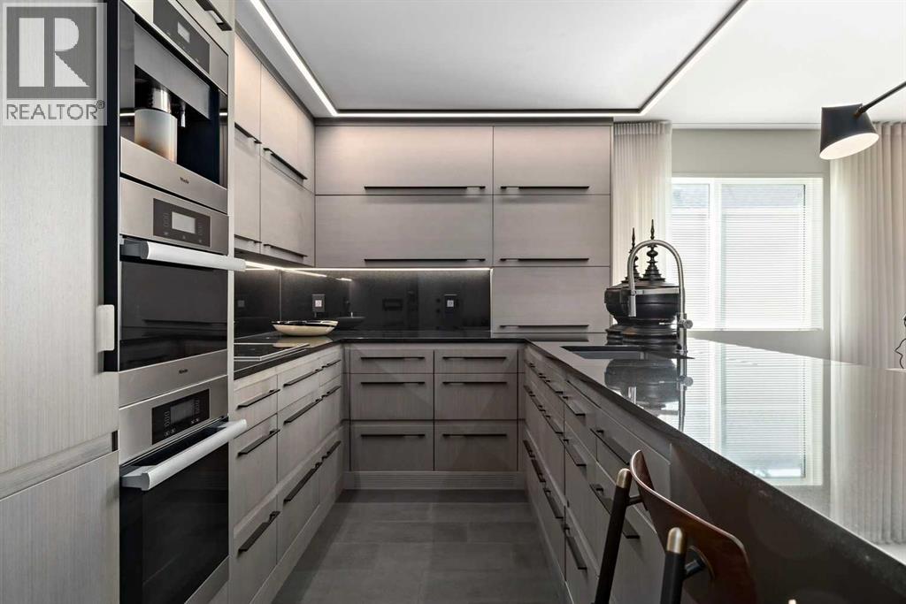 404, 629 Royal Avenue SW