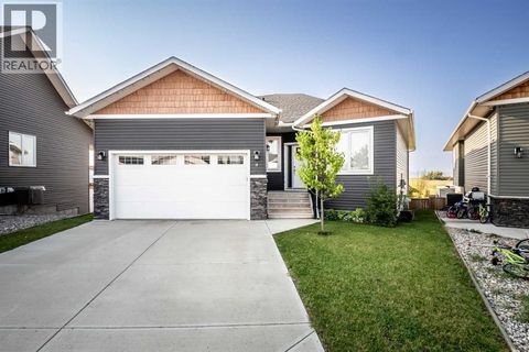 19 Gardner Close Cayley AB T0L0P0