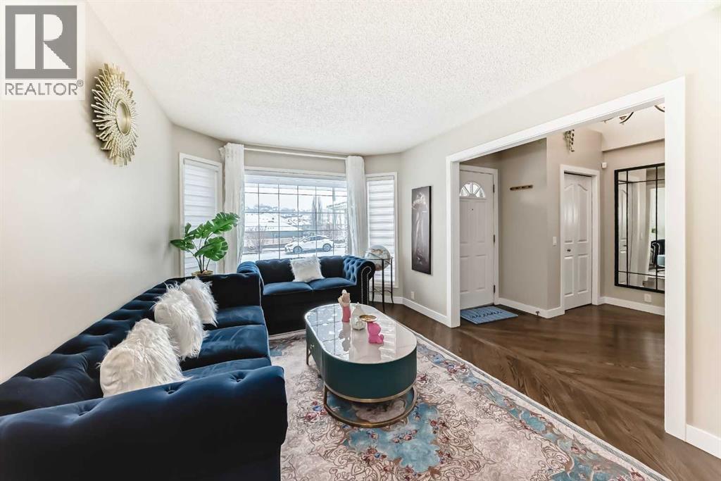 212 Sienna Park Drive SW