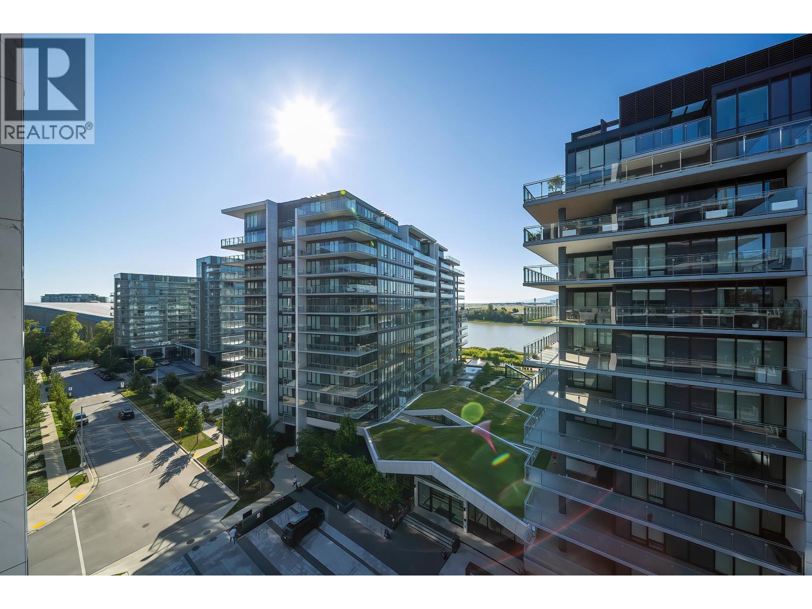 805 6855 PEARSON WAY