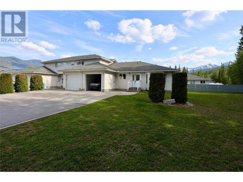 411 5th Avenue S Unit# 12 Golden BC V0A1H0