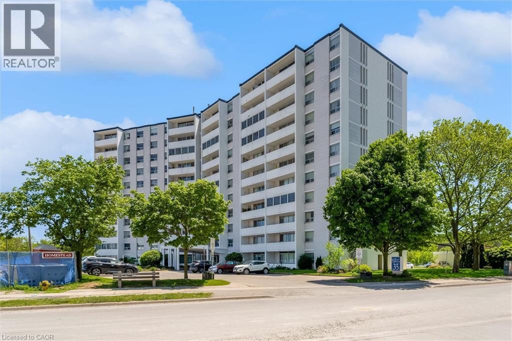 Photo 1 of 18 — 35 TOWERING HEIGHTS Boulevard Unit# 1007, St. Catharines, ON L2T3G8