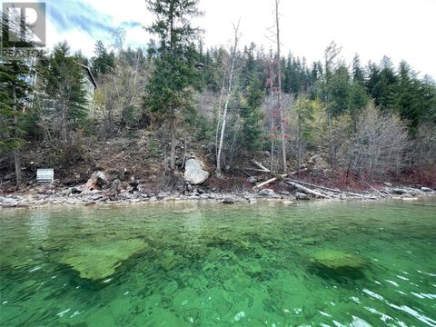 5649 Cosens Bay Road Unit# 8 Coldstream BC V1B1N8