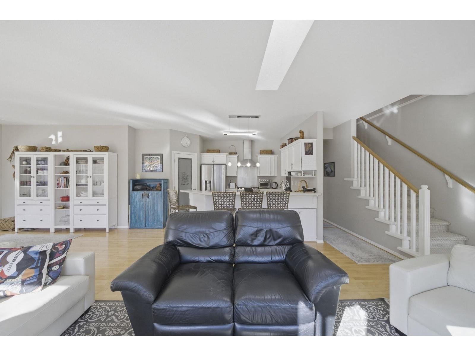 406 MIAMI RIVER DRIVE|Harrison Hot Springs