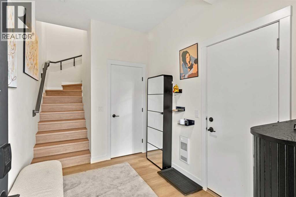 105 Sovereign Common SW