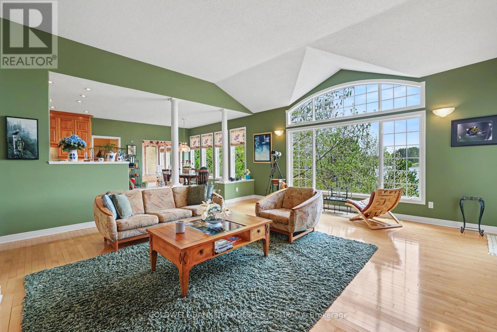 101 DUCK POND PLACE