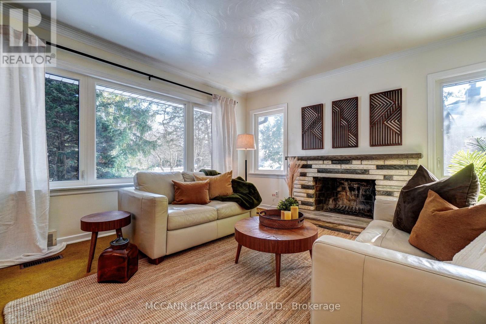 200 TORONTO STREET S