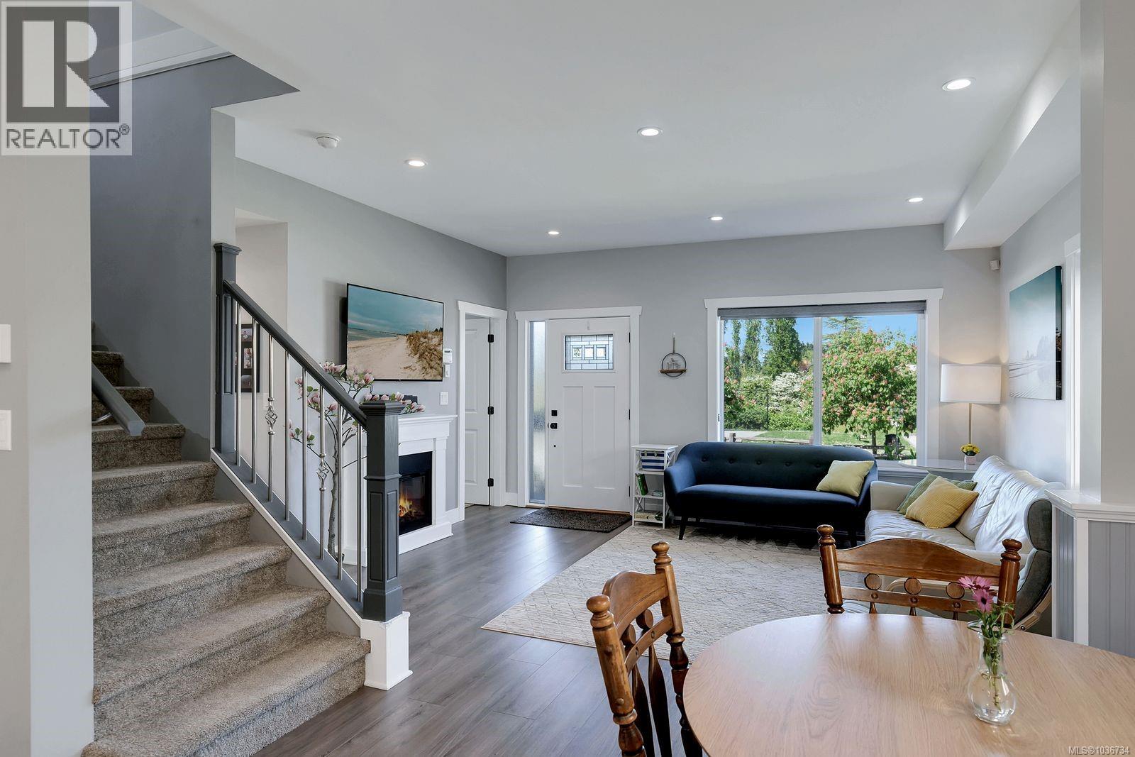 391 Cambie Rd