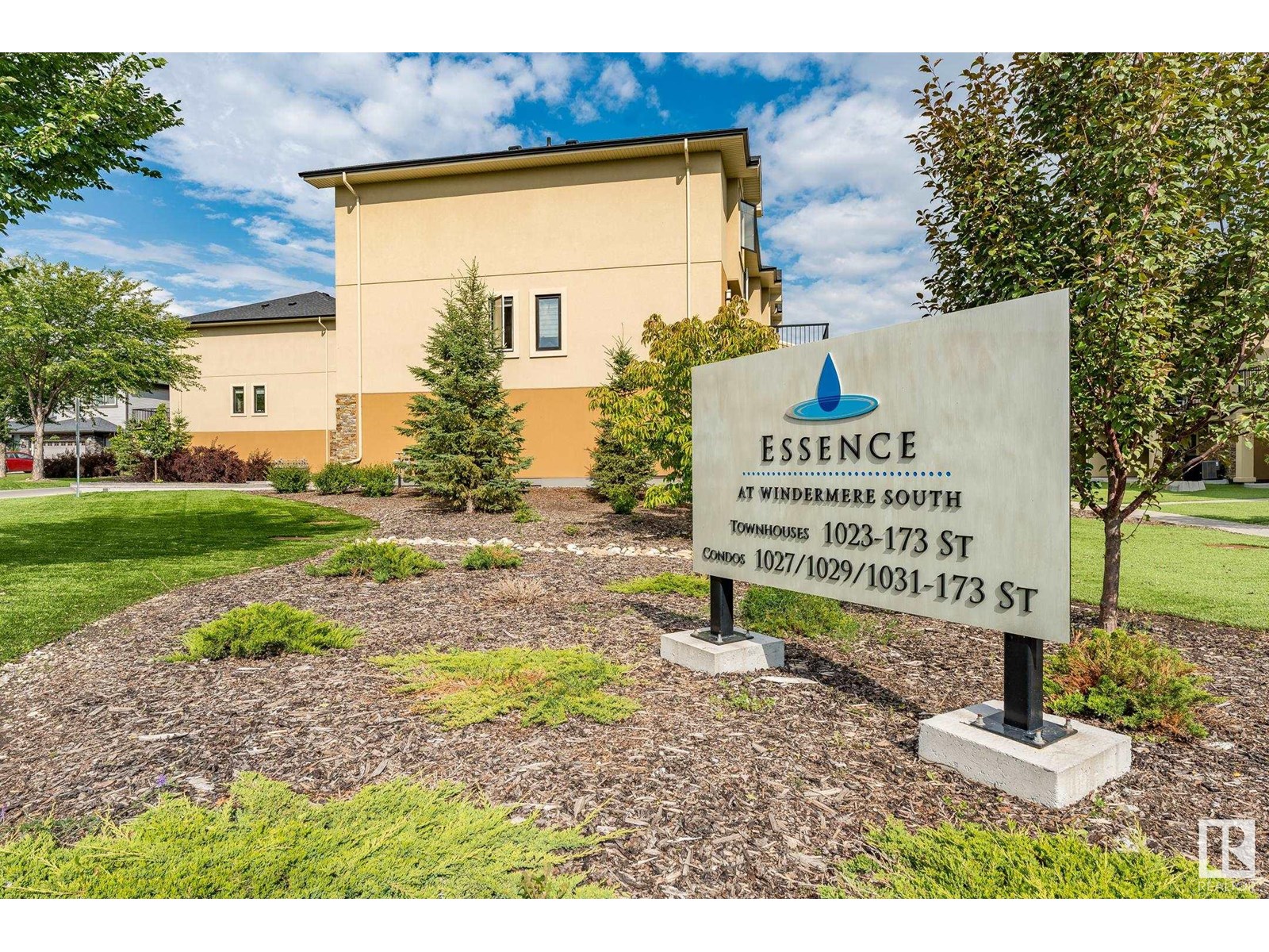#401 1031 173 ST SW