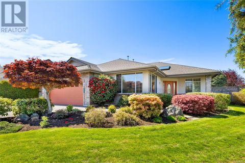 508 Dogleg Close Qualicum Beach BC V9K1E1