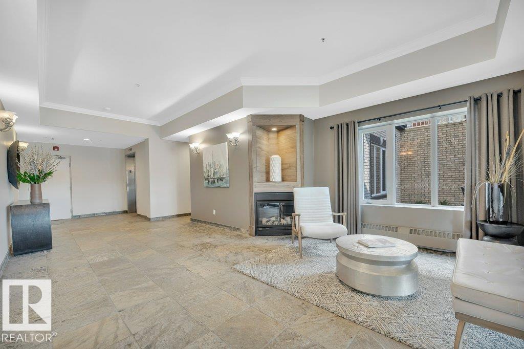 #401 30 ST JOSEPH ST