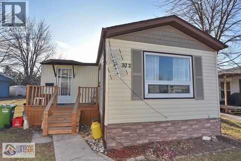 372 REGENT COURT Essex ON N8M2Z2