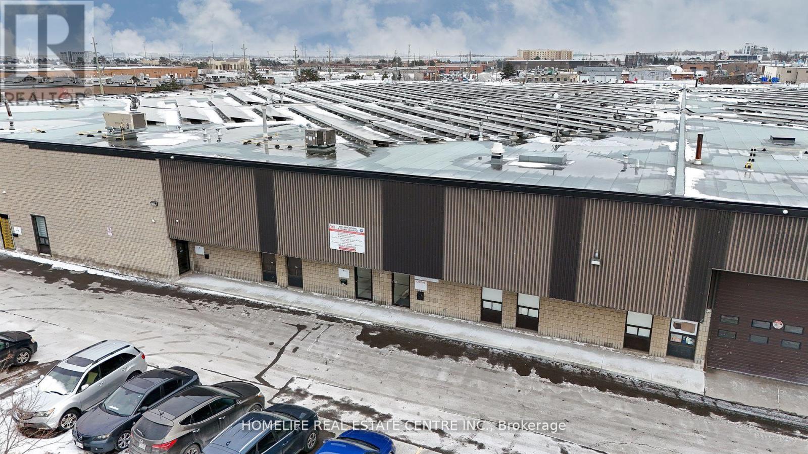 5 - 286 RUTHERFORD ROAD S